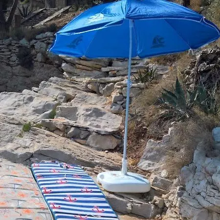 Apartment Seafront Dana - Two Bedroom With Terrace And Sea View Vela Luka