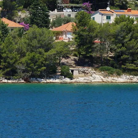 Seafront Dana - Two Bedroom With Terrace And Sea View