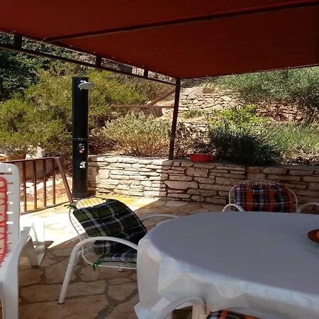 Seafront Dana - Two Bedroom With Terrace And Sea View