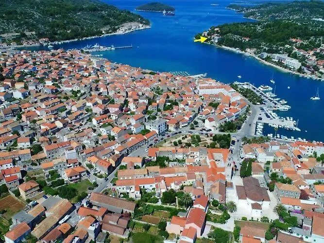 Seafront Dana - Two Bedroom With Terrace And Sea View * 尼亚卢卡