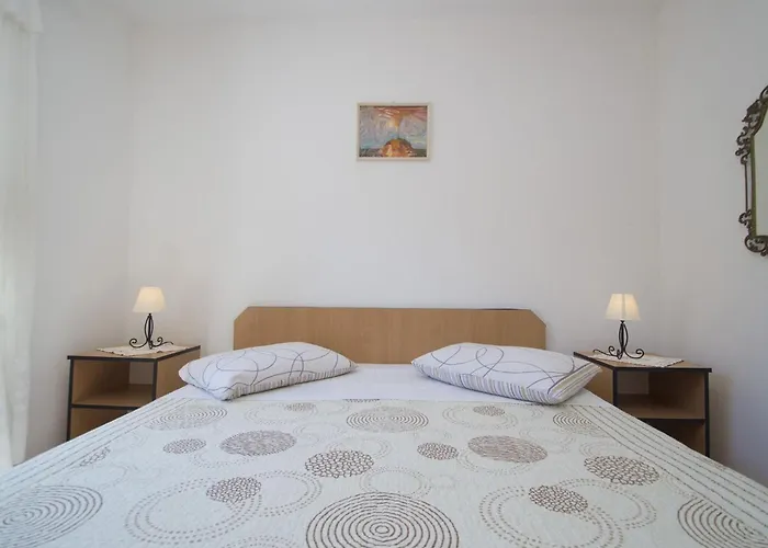 Seafront Dana - Two Bedroom With Terrace And Sea View 公寓