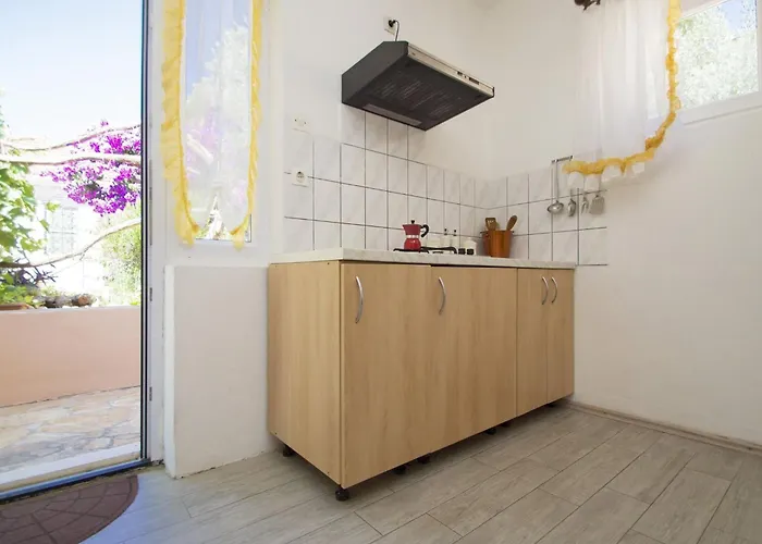 아파트 Seafront Dana - Two Bedroom With Terrace And Sea View 벨라루카